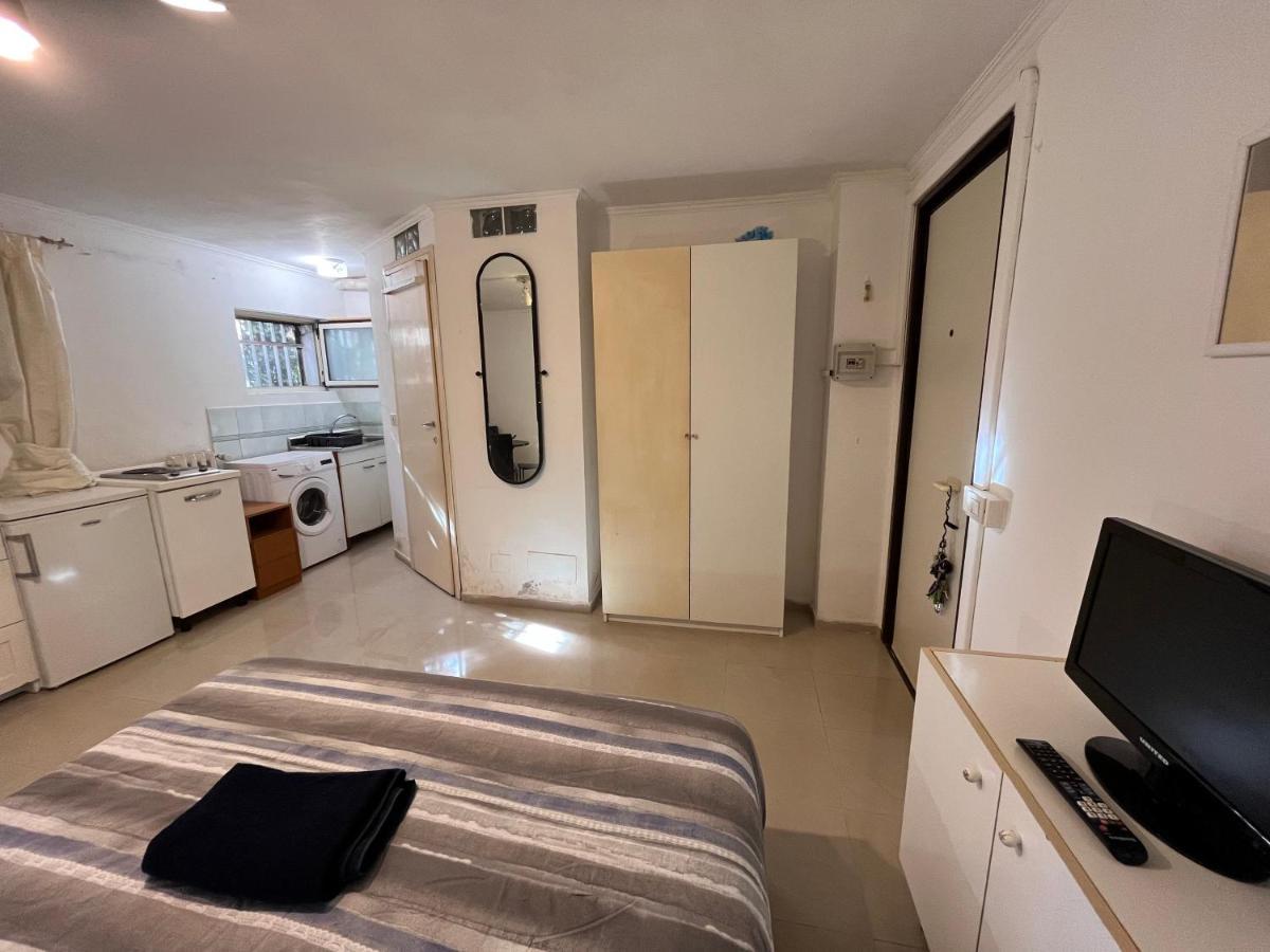 Monolocale A Mostacciano Apartment Рим Екстериор снимка